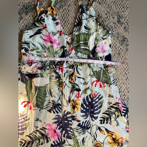 Parc & Lex Floral Romper Size M - Picture 5 of 11